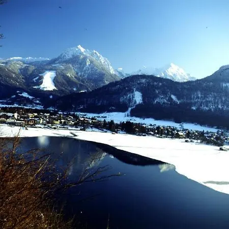 Schafberg Apartment *