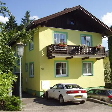 Schafberg Apartment *